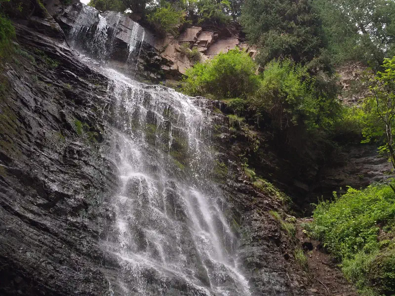 LE KIRGHIZSTAN EN DOUCEUR : IMMERSION PAISIBLE EN ASIE CENTRALE